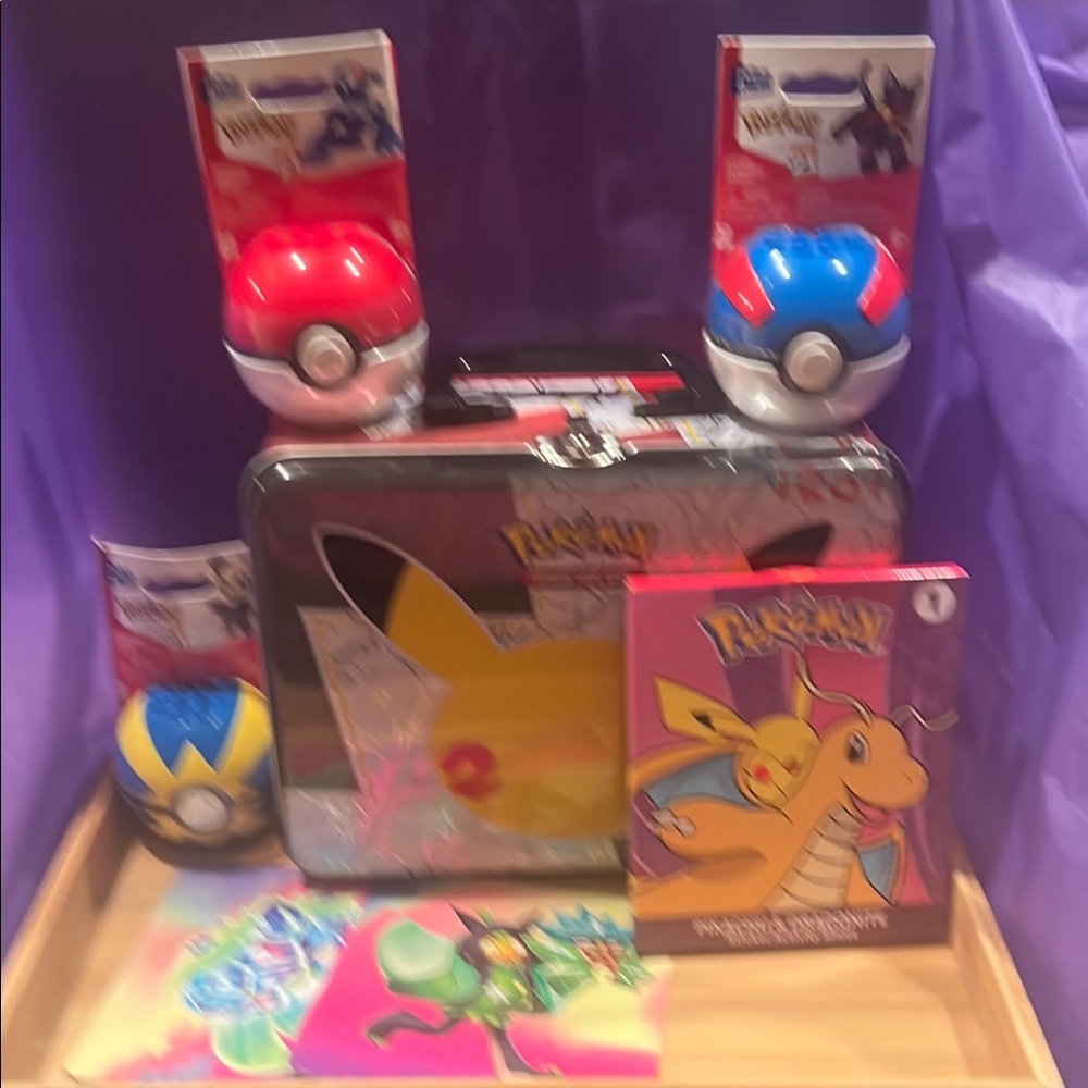 Pokemon Red and Blue Pokeball Set
